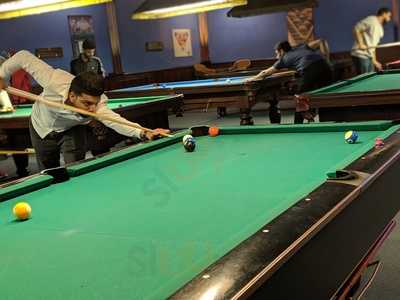 Churchill Billiards & Cafe