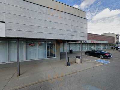 Churchill Billiards & Cafe