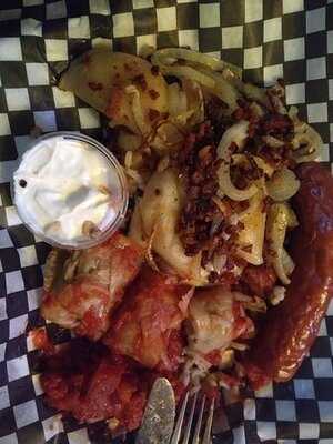 Dockside Pub & Grill