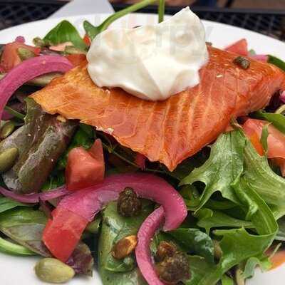 Old York Bar & Grill