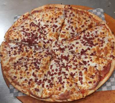 Checkers Pizza