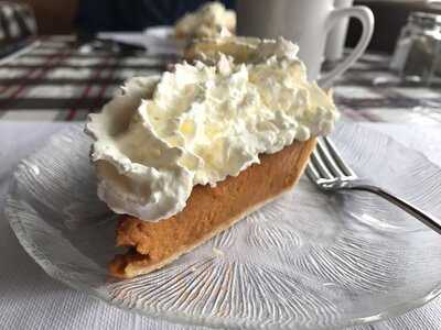 Sherbrooke Village Inn