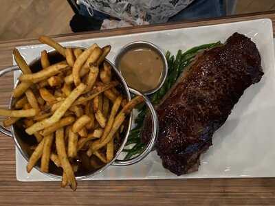 Steak Frites St-paul