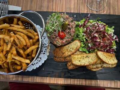 Steak Frites St-paul