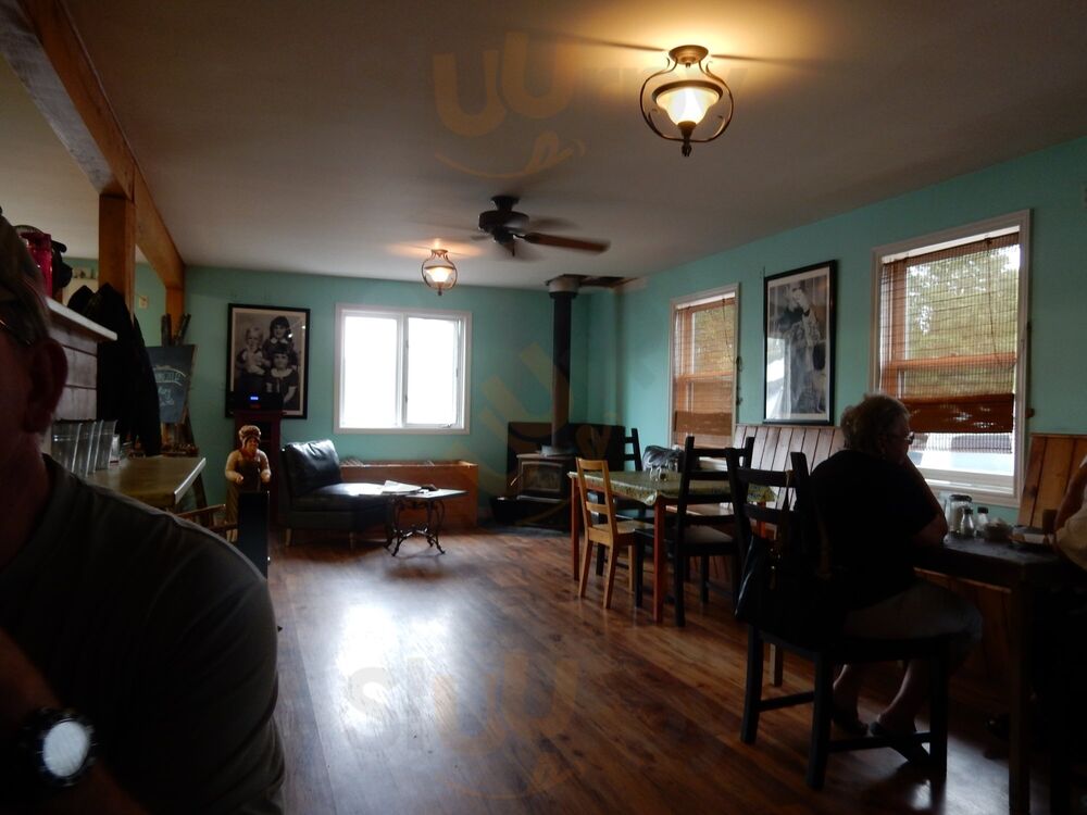 Brookfield Bakery - Hurricane Heidi's Cafe