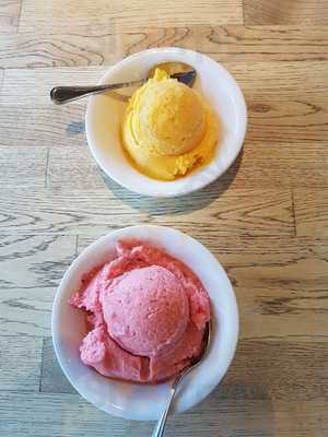 Extreme Pita Edmonton