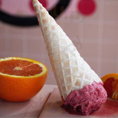 Xo Ice Cream & Waffles