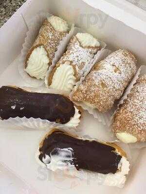 Venezia Bakery
