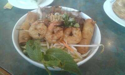 Pho & Bun Vietnamese & Chinese Noodle House