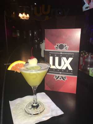 Lux Lounge