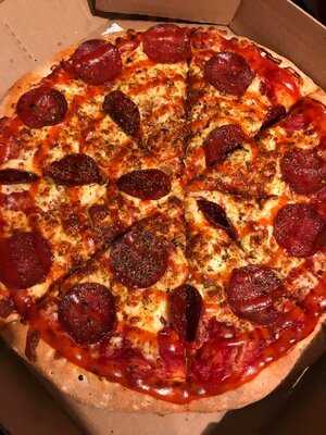 Topper's Pizza-nepean