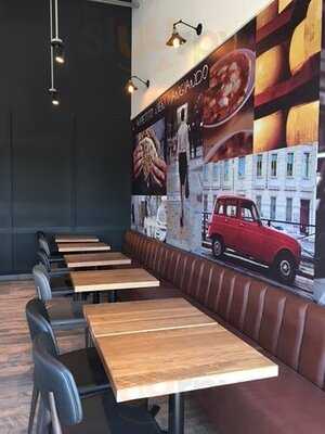 Via Cibo Calgary (south Trail)