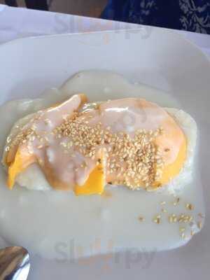 Fresh Rolls Restaurant