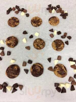 Cookies By George - Chinook Centre