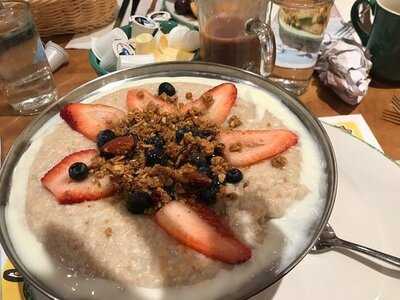 Cora Breakfast And Lunch