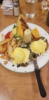 Cora Breakfast And Lunch