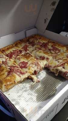 Chicago Deep Dish Pizza