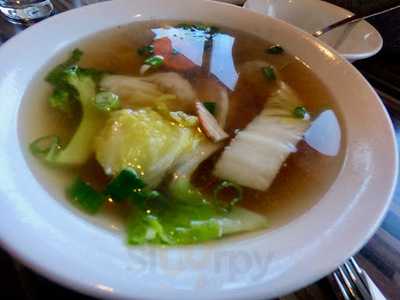 Aaa Chinese Restaurant & Lounge