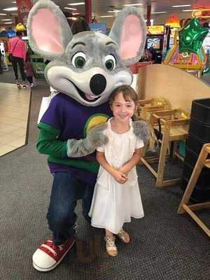 Chuck E. Cheese