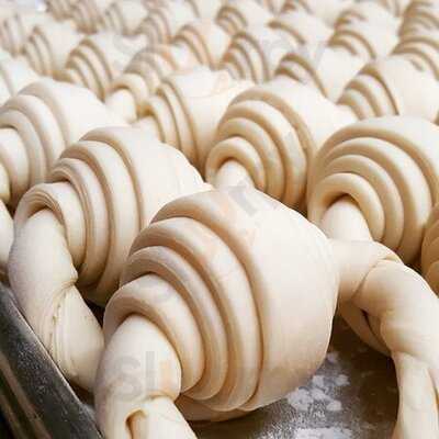 Les Co'pains D'abord