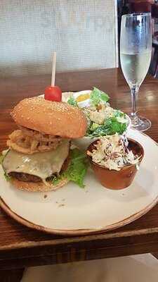 The Abbot Pub & Fare