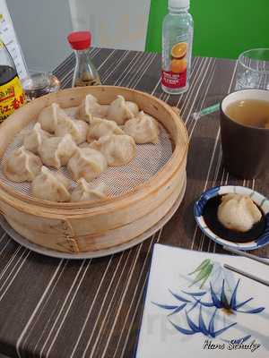Meiwei Dumplings Restaurant