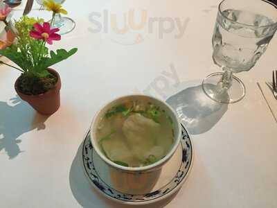 La Belle Thailandaise