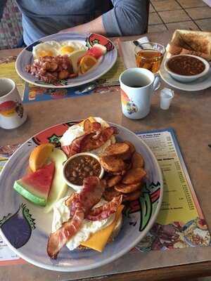 Restaurant Miami Deli - Open 24h