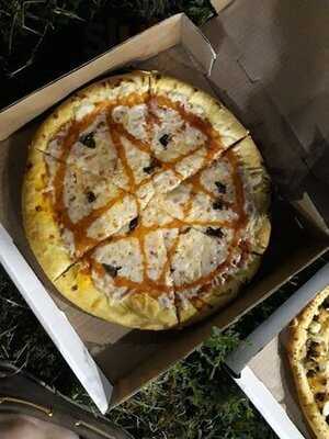 Apiecalypse Now! Vegan Pizza And Snacks