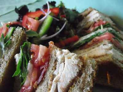 Dunrobin Restaurant & Pizzeria