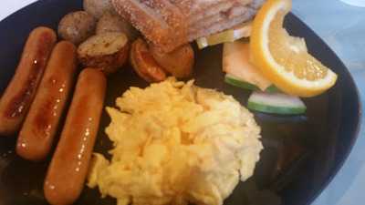 Dunrobin Restaurant & Pizzeria