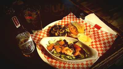 The Leaf Bar And Grill