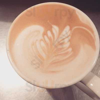 Second Cup Coffee Co. Featuring Pinkberry Frozen Yogurt