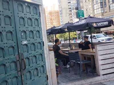 Menami Udon & Sake Bar