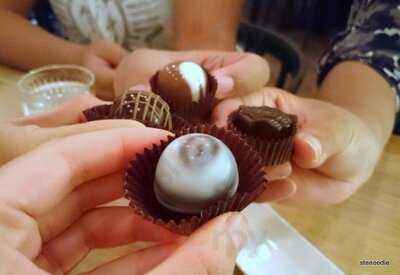 0109 Dessert & Chocolate