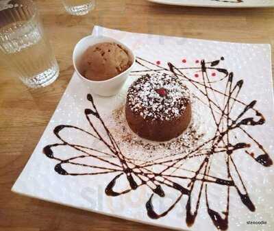 0109 Dessert & Chocolate