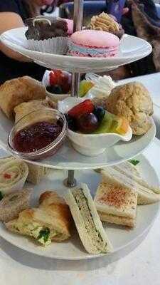 T-buds Food And Tea Lounge