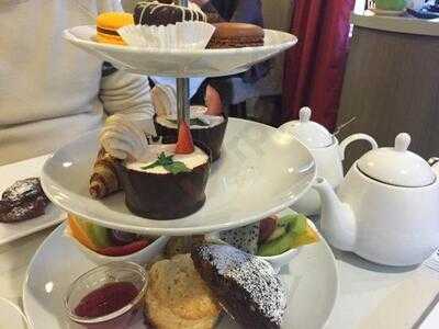 T-buds Food And Tea Lounge