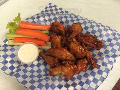 Santo's Pizza & Steak