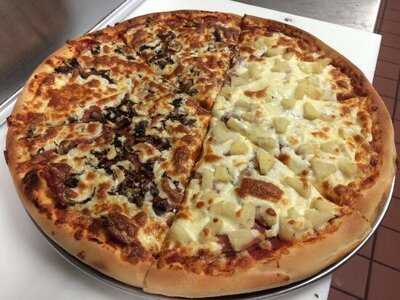 Santo's Pizza & Steak