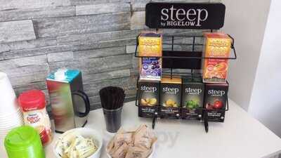 Freshed Right Salad And Juice Bar