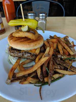 Taiko Canteen And Hot Chicken
