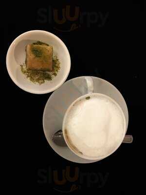 Art Square Gallery And Cafe