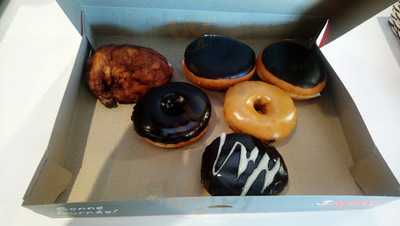 Robins Donuts