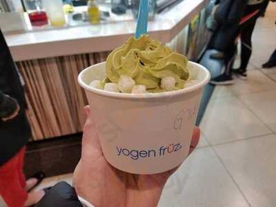 Yogen Fruz