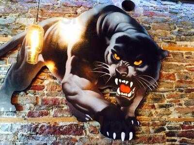 Kinki Lounge & Kitchen