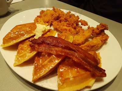 Ricky's All Day Grill