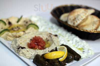 Empire Cafe & Lounge