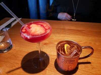 Earl’s Kitchen & Bar