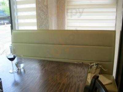 Galla Winehouse And Bistro